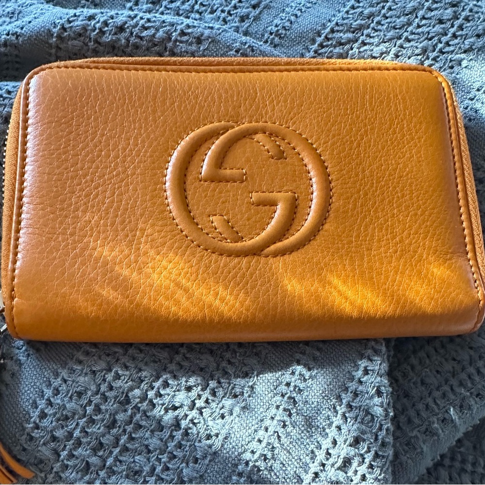 Gucci Tan Leather Zip Wallet with Embossed GG